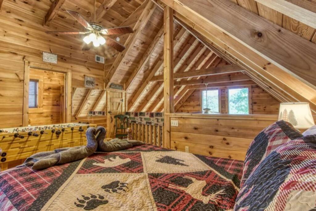 Lazy Bear Cabin Sevierville Exterior foto